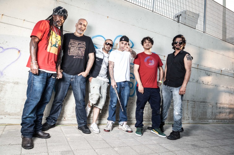 Asian Dub Foundation vystoupí na Mighty Sounds