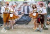 Sziget festival slavil 25 let. Nechyběl obří dort